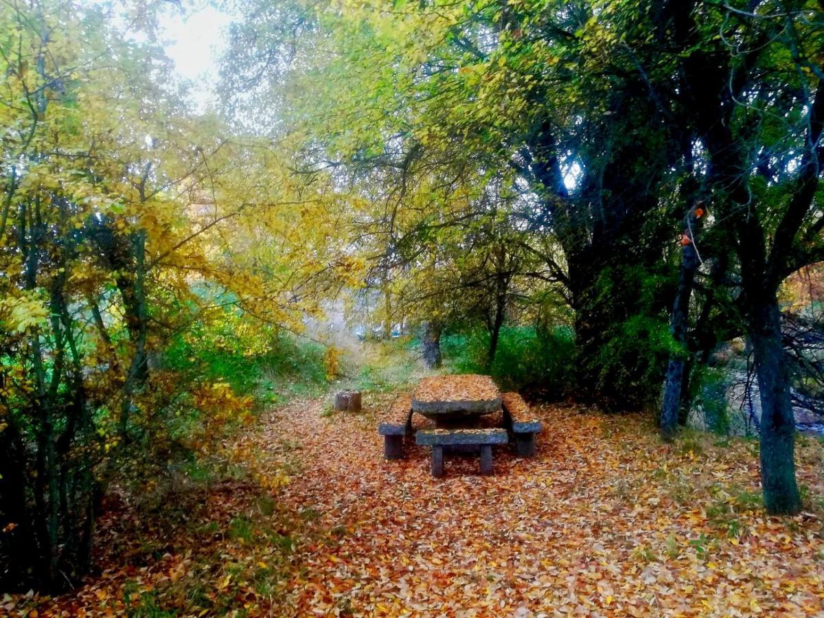 Villa La Yurta De Gaia San Lorenzo de El Escorial Esterno foto